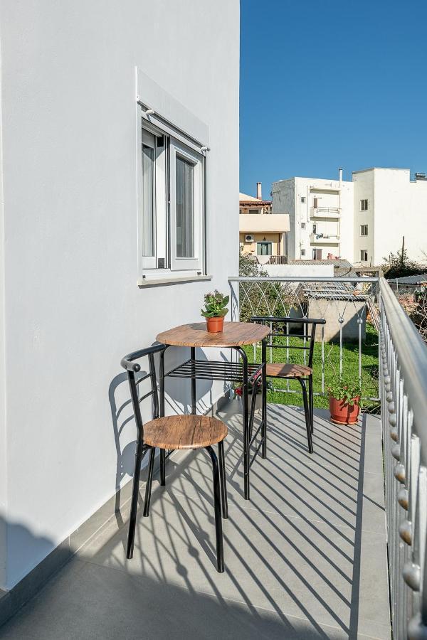 M City Apartments 100M From The Beach Chrissi Akti Chania Exterior foto