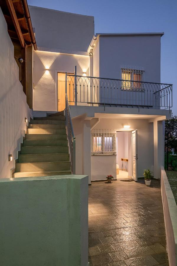 M City Apartments 100M From The Beach Chrissi Akti Chania Exterior foto