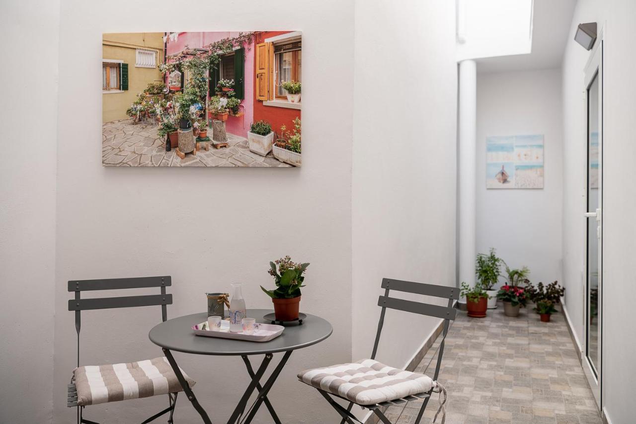 M City Apartments 100M From The Beach Chrissi Akti Chania Exterior foto
