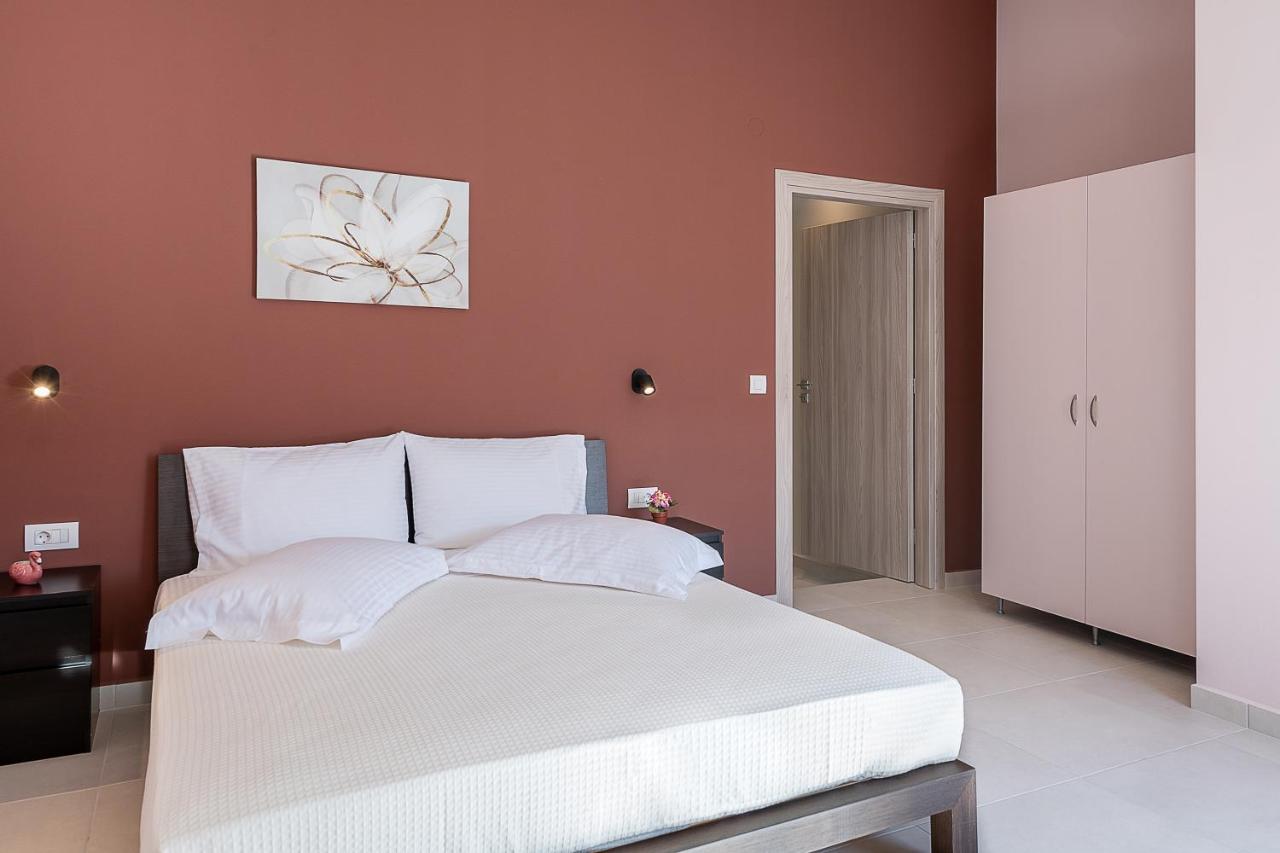 M City Apartments 100M From The Beach Chrissi Akti Chania Exterior foto