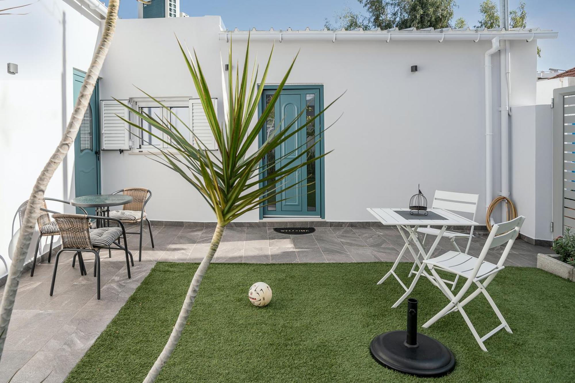 M City Apartments 100M From The Beach Chrissi Akti Chania Exterior foto